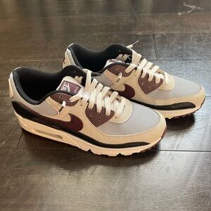 Nike Air Max 90